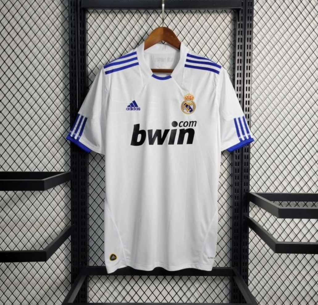 Real Madrid 10/11 home white shirt