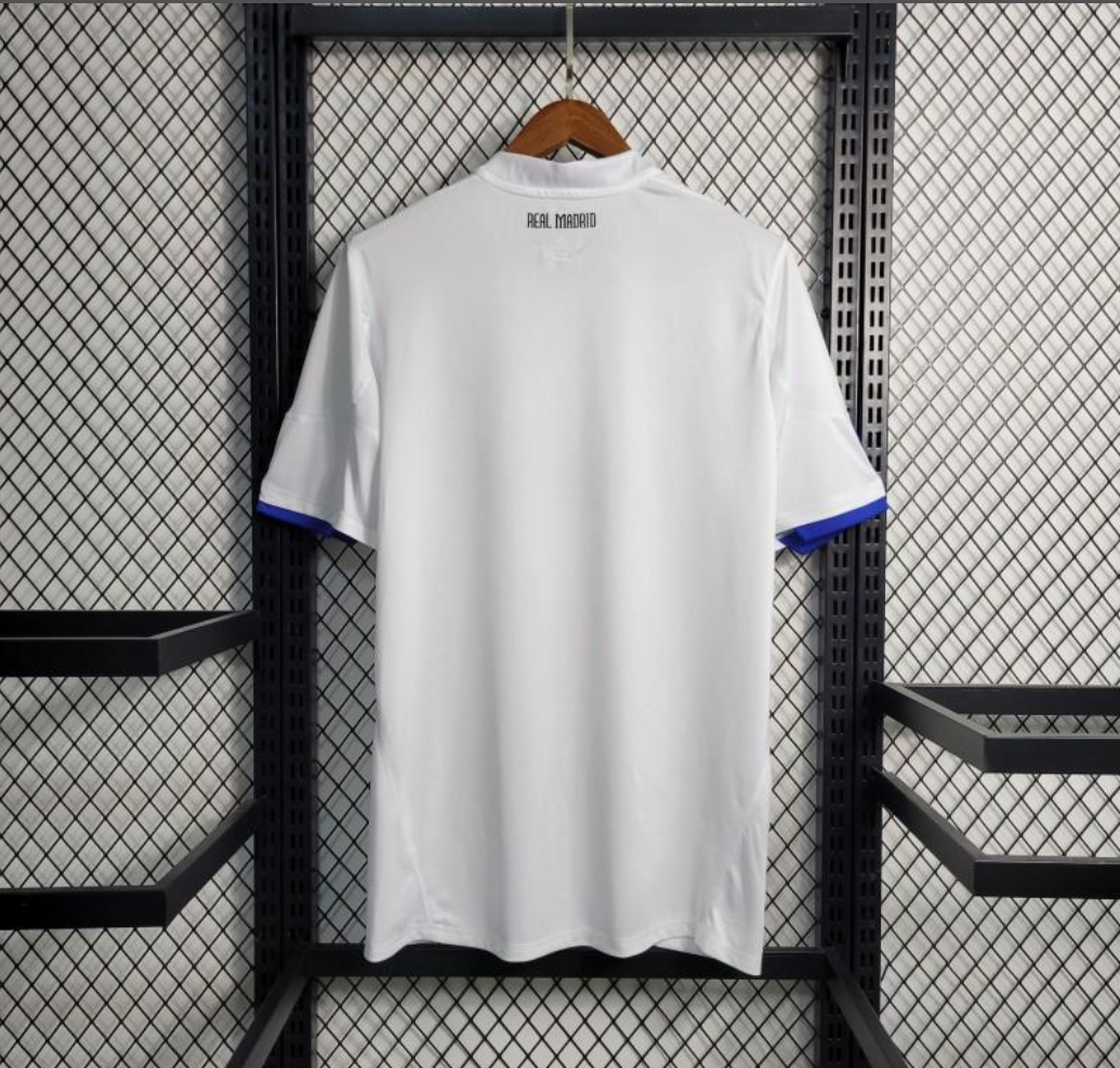 Real Madrid 10/11 home white shirt