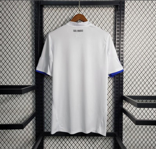 Real Madrid 10/11 home white shirt