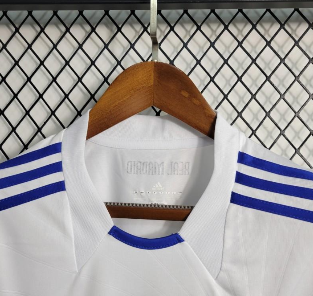 Real Madrid 10/11 home white shirt