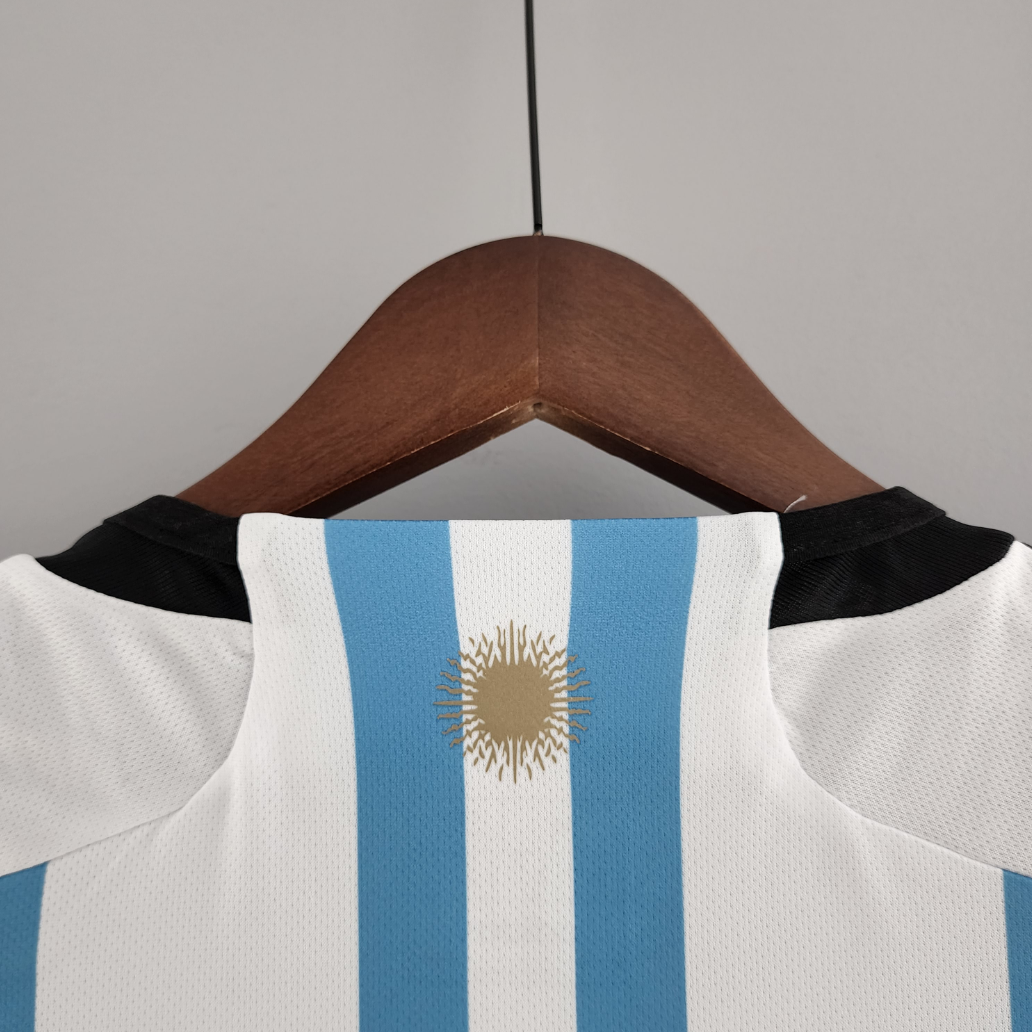 Argentina 2022 home white/blue shirt