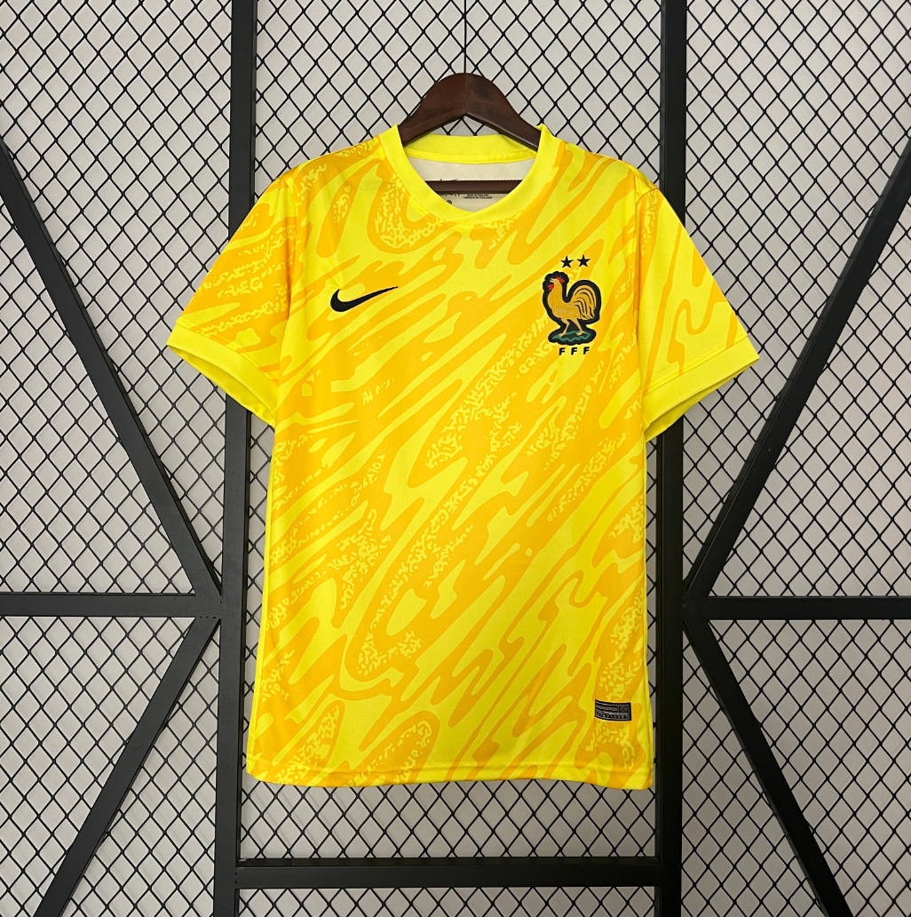 France 2024 goalkeeper yellow shirt