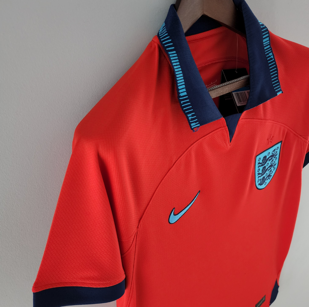 England 2022 away red shirt