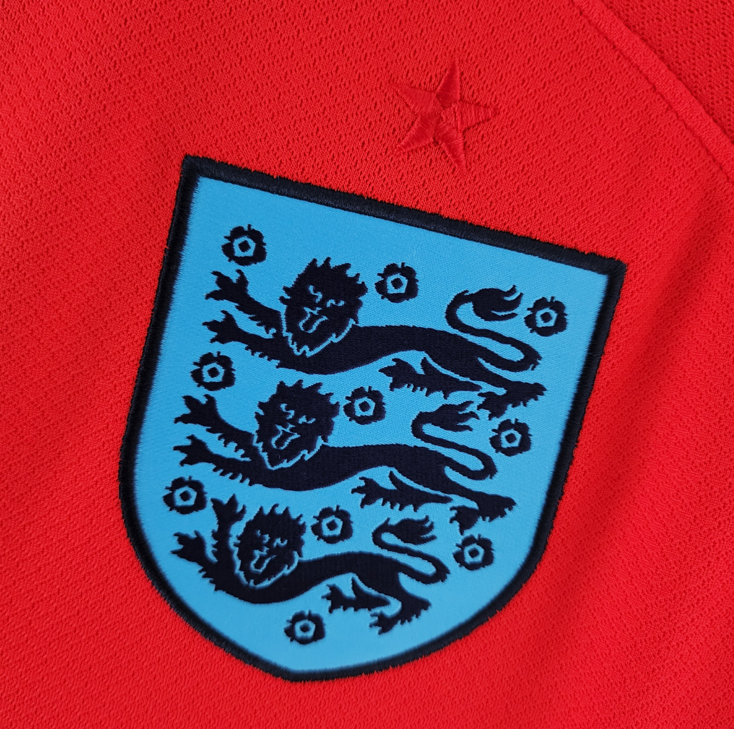 England 2022 away red shirt