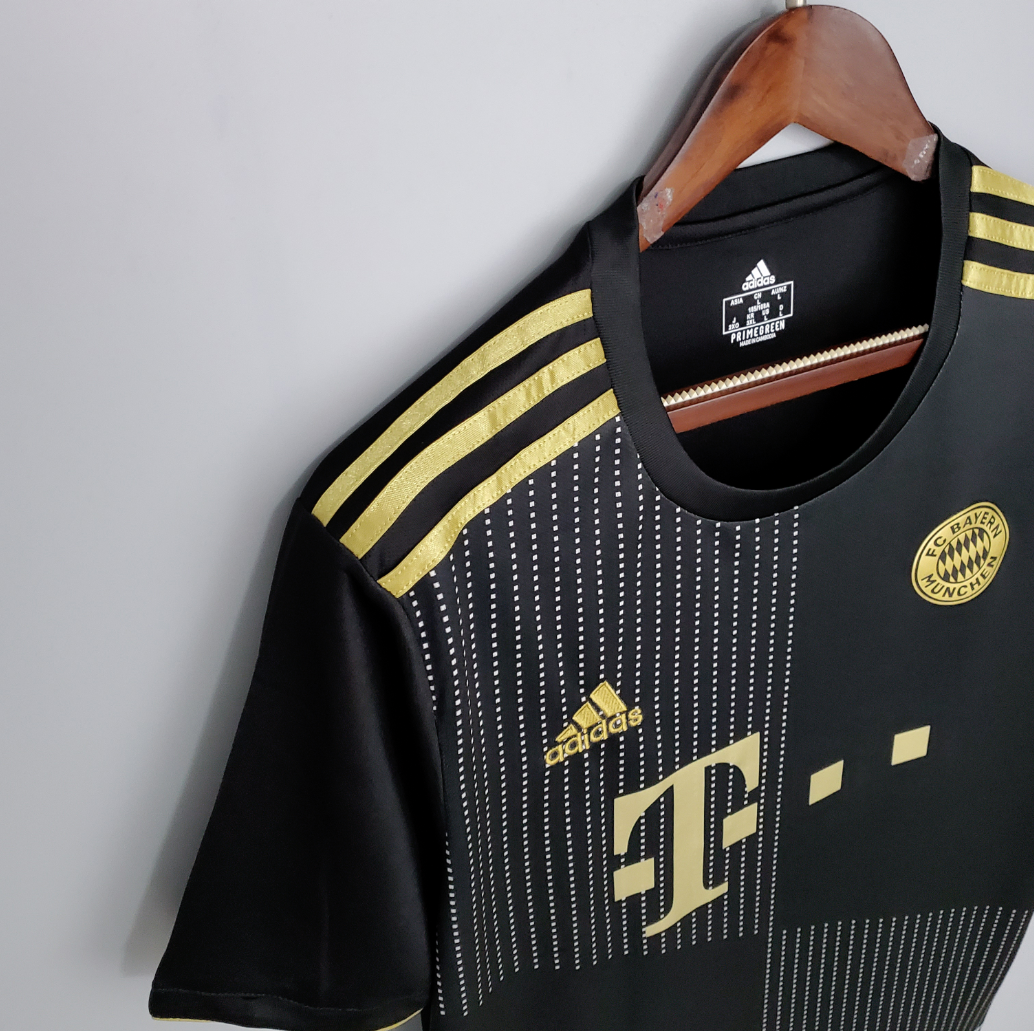 Bayern Munich 21/22 away black shirt