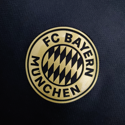 Bayern Munich 21/22 away black shirt