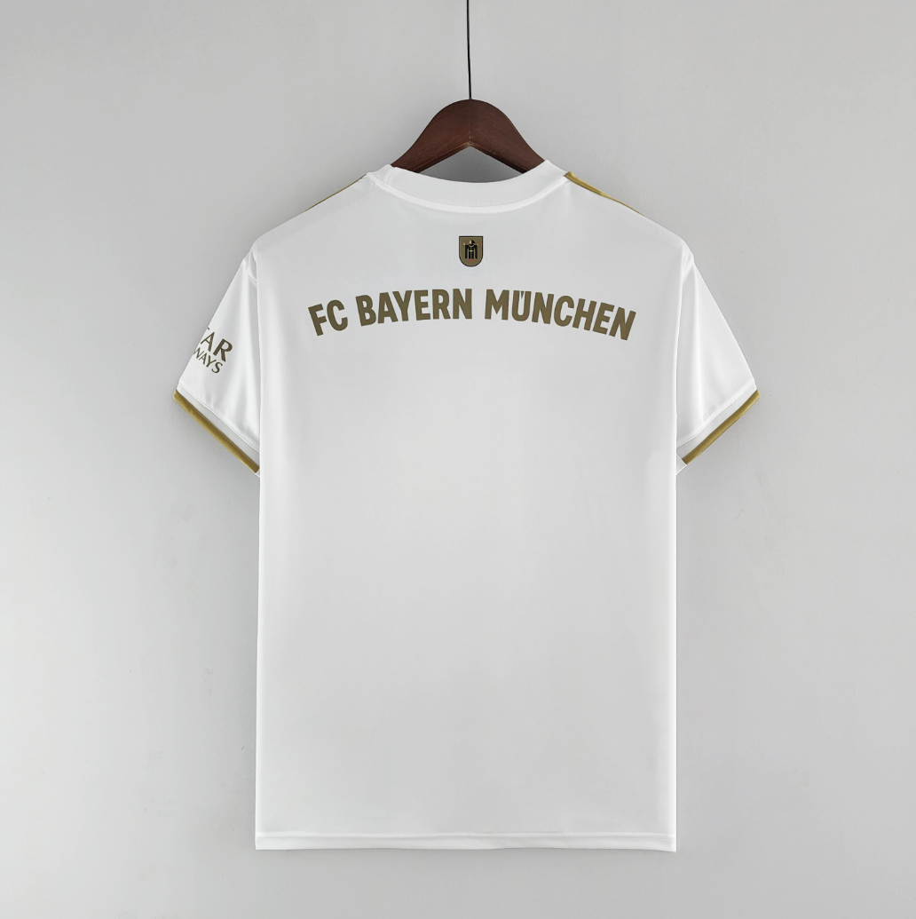 Bayern Munich 22/23 away white shirt