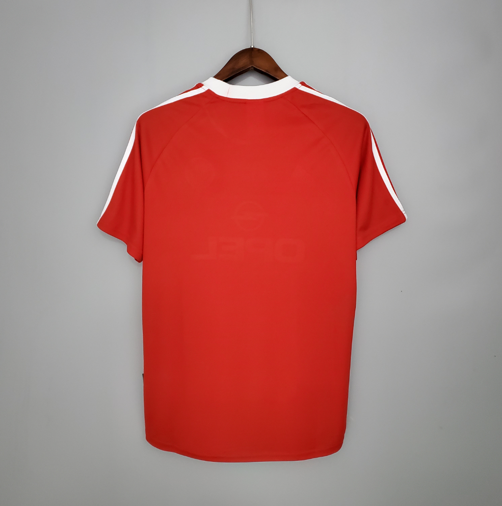 Bayern Munich 00/01 home red shirt