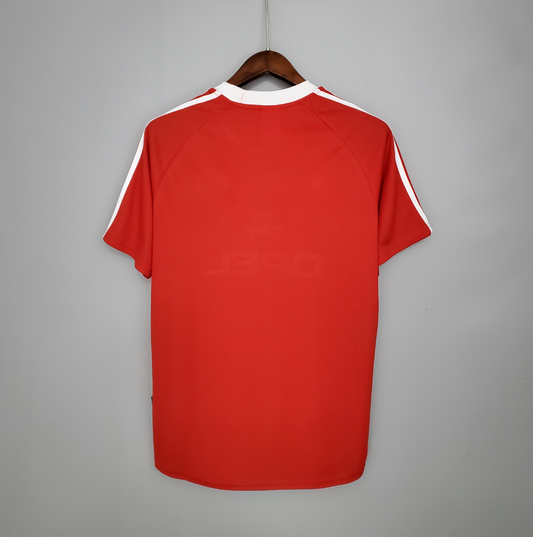 Bayern Munich 00/01 home red shirt