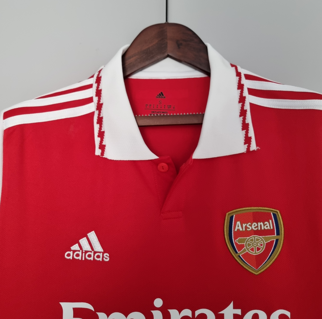 Arsenal 22/23 home red shirt