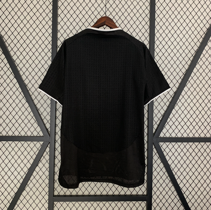 Manchester united 03/04 away black shirt