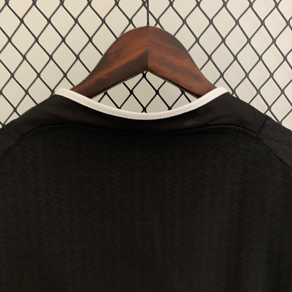 Manchester united 03/04 away black shirt