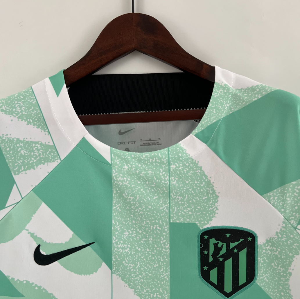 Atletico Madrid 23/24 training green/white shirt