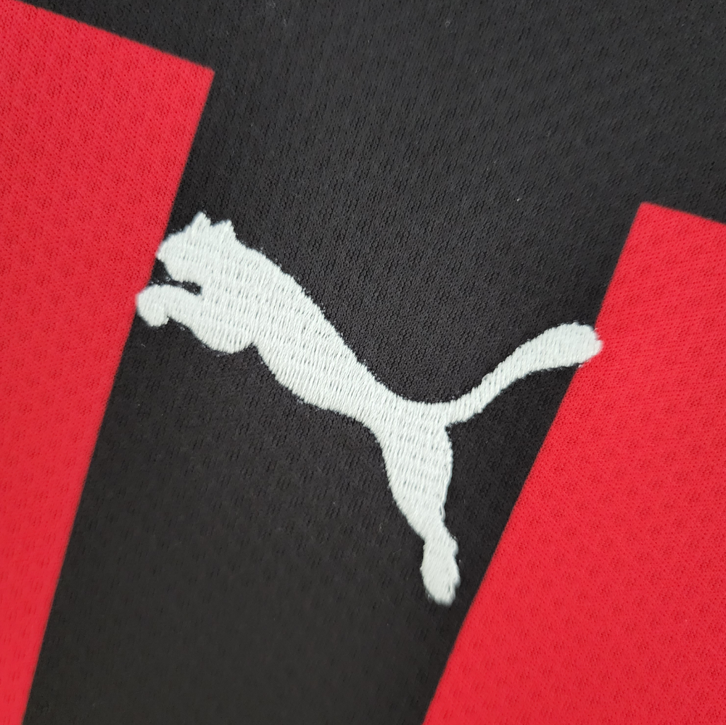 AC Milan 22/23 home red/black shirt