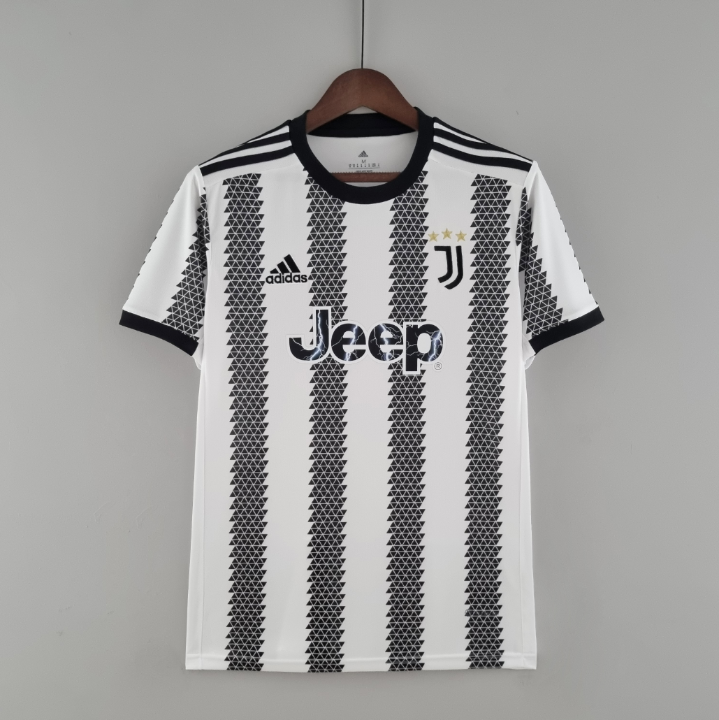 Juventus 22/23 home white/black shirt