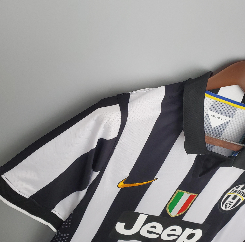 Juventus 14/15 home white/black shirt