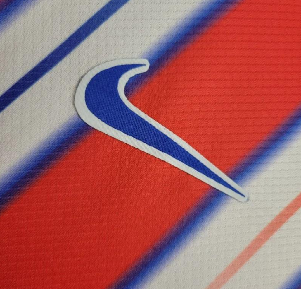 Atletico Madrid 24/25 home red/white shirt