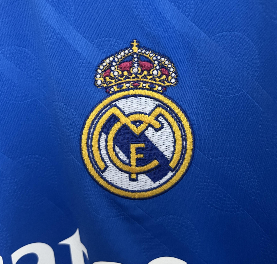 Real Madrid 25/26 Third Jersey – The Bernabéu's Blue