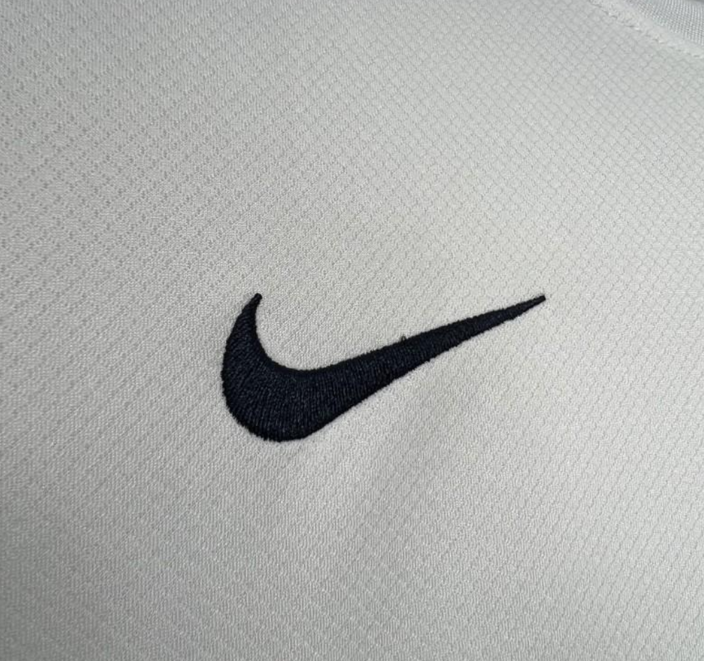 PSG 24/25/26 Away Jersey – The Parisian Icon
