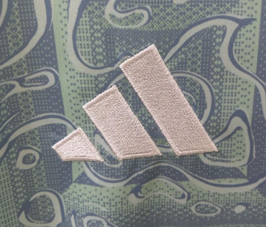 Juventus 25/26 Away Jersey – The Statement Kit
