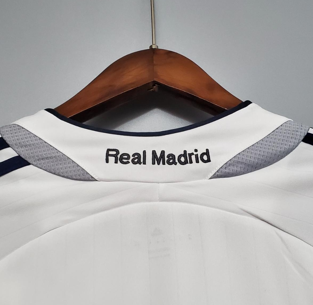 Real Madrid 06/07 Long Sleeve Home Jersey – A Golden Era