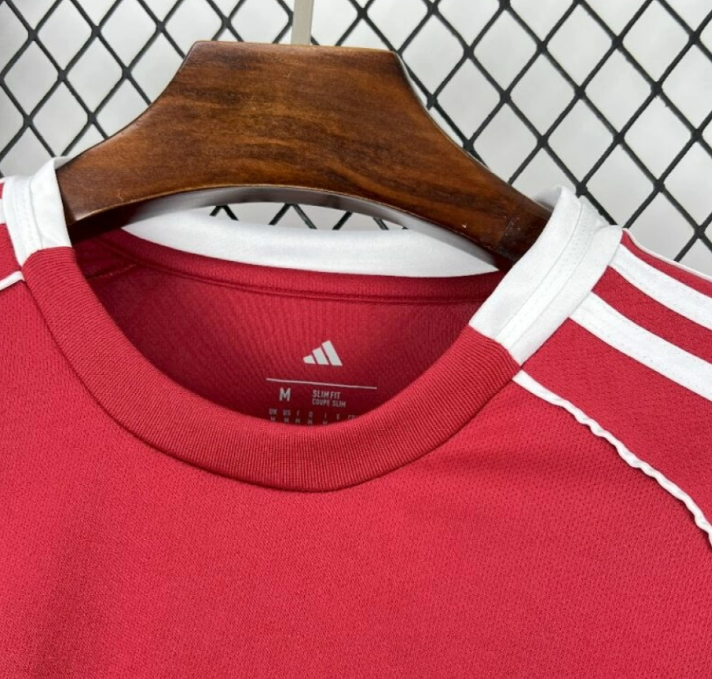 Liverpool 25/26 Long Sleeve Home Jersey – A Classic Reborn