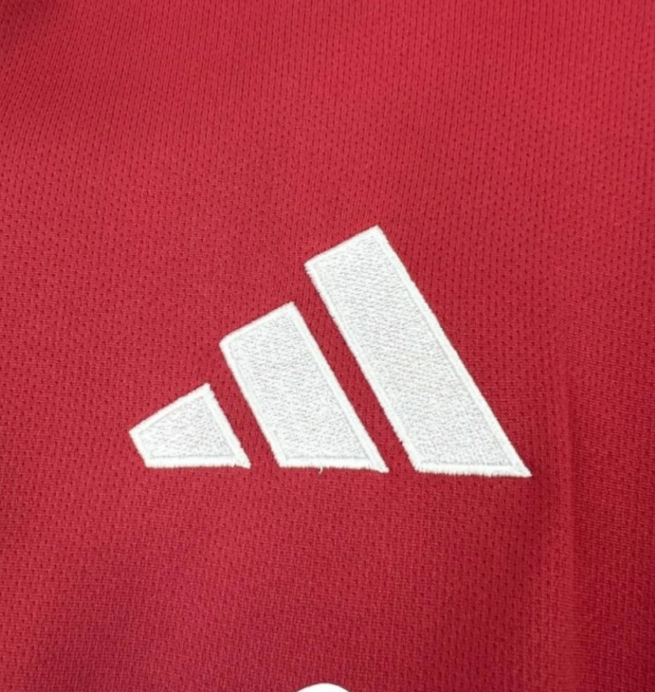 Liverpool 25/26 Long Sleeve Home Jersey – A Classic Reborn