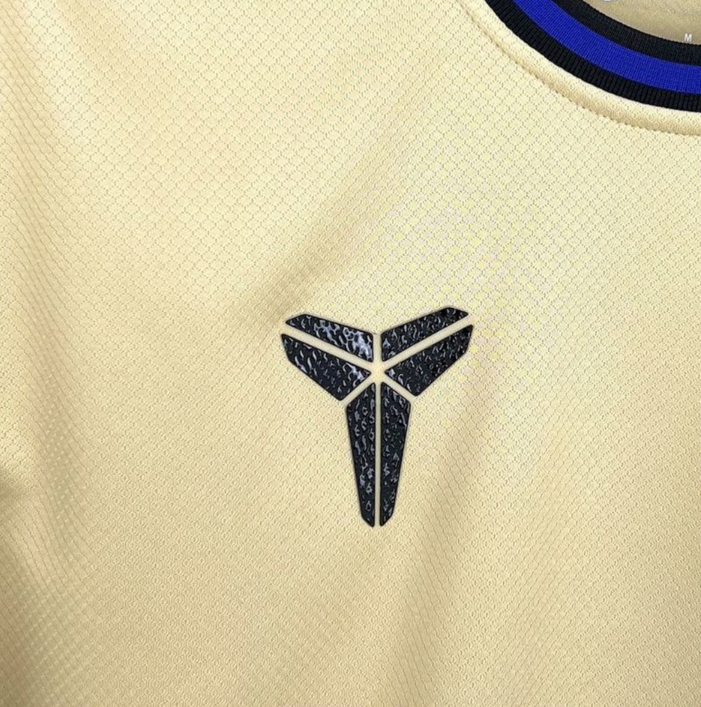 FC Barcelona 25/26 Away Jersey – The Mamba Mentality