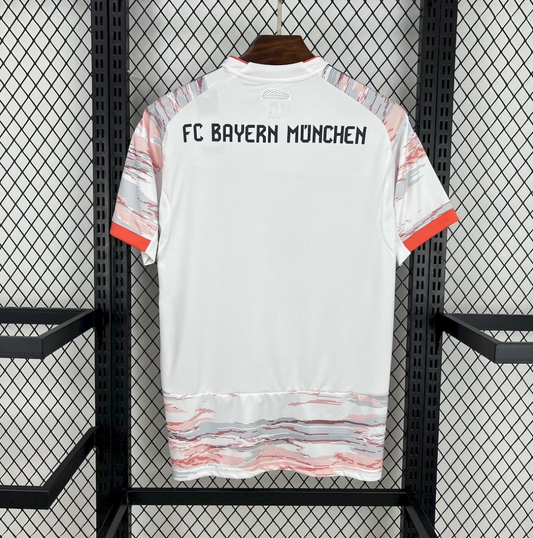 Bayern Munich 25/26 Away Jersey – The Statement Kit