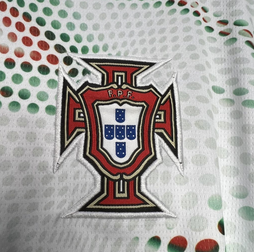 PUMA Portugal 2025/2026 Away White Football Jersey