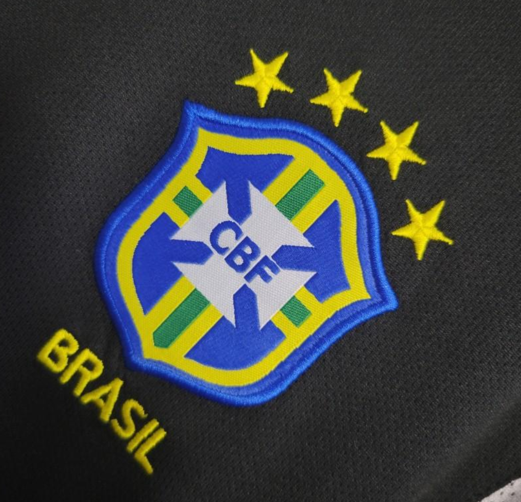 official Brazil 2002 Black Goalkeeper Football Retro Jersey designed by Nike