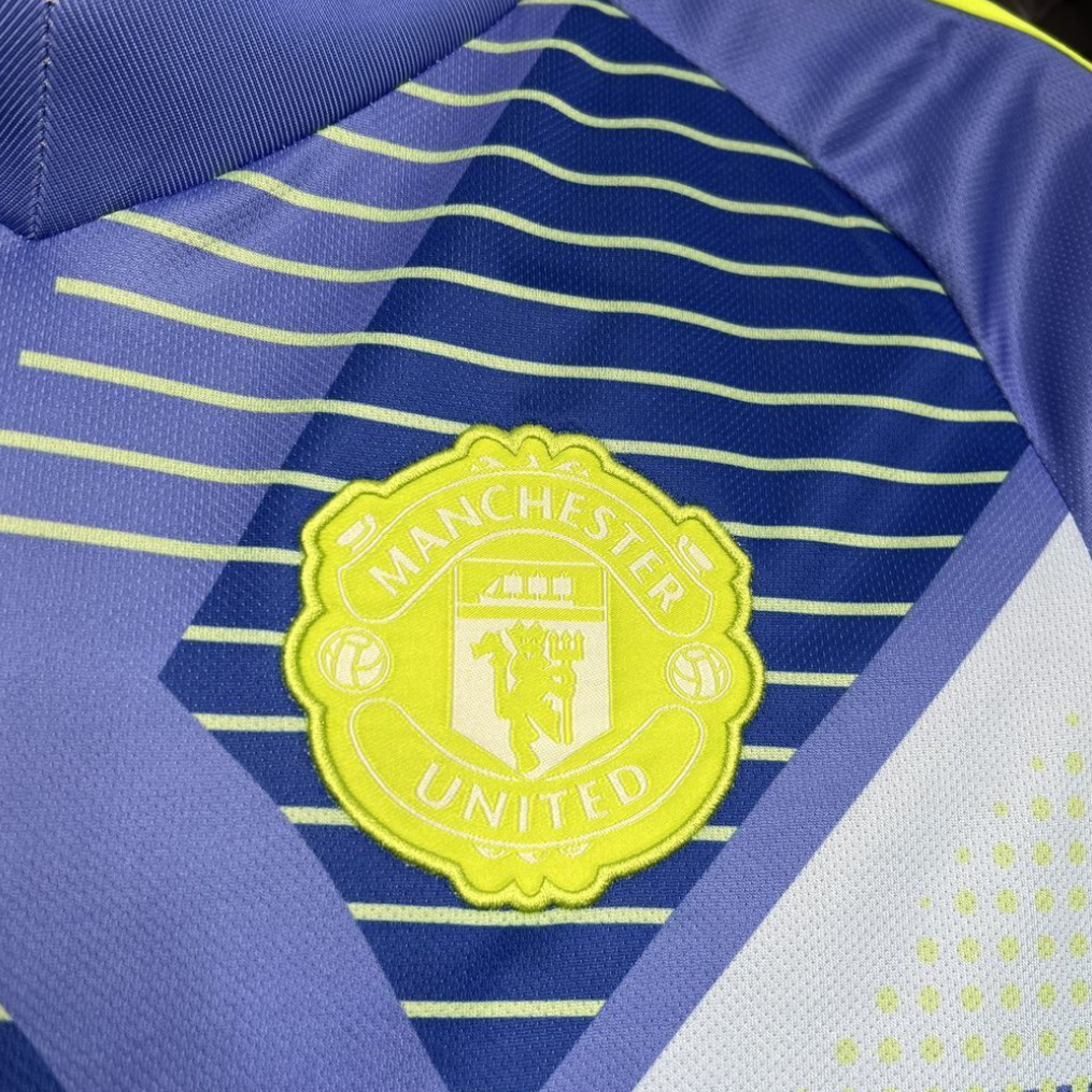 official Manchester United 24/25 Short Sleeve Goalkeeper Blue Football Jersey by Adidas