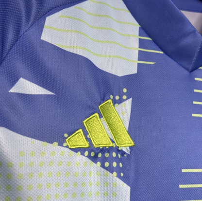 official Manchester United 24/25 Short Sleeve Goalkeeper Blue Football Jersey by Adidas