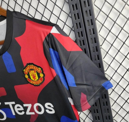 official Manchester United 24/25 Short Sleeve Goalkeeper football Jersey by Adidas