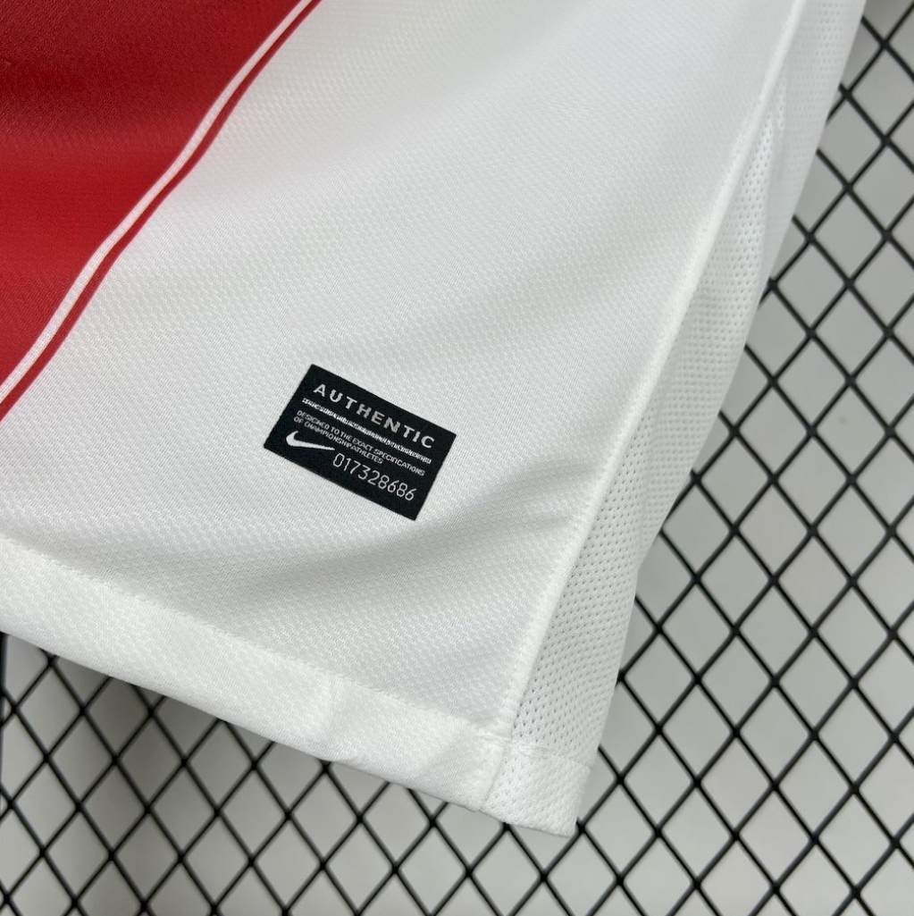 Portugal 2010 Away Jersey - Iconic Chevron Stripe