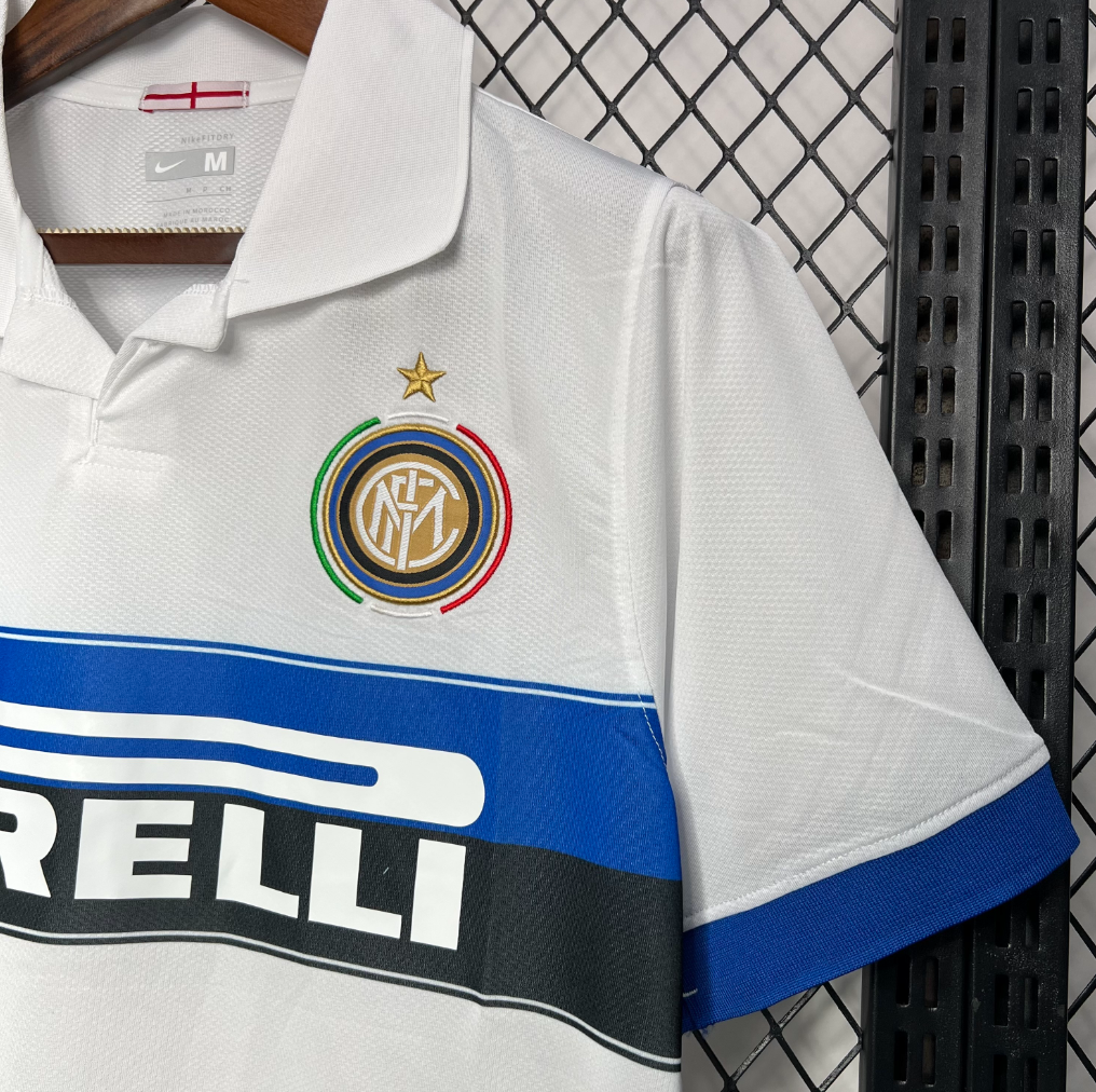 Inter Milan 2009/10 Away Jersey - Historic Treble-Winning