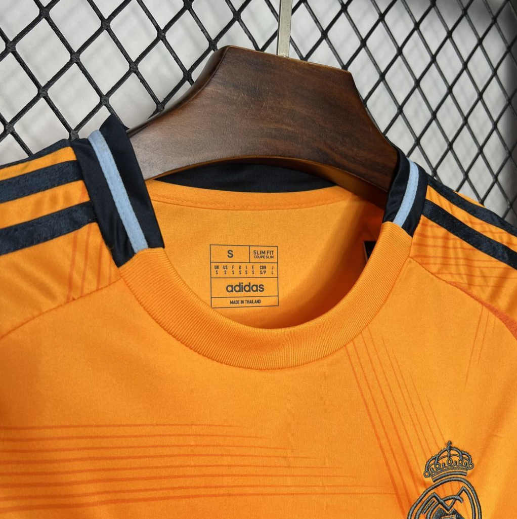 Real Madrid 24/25 Away Jersey – The Royal Away