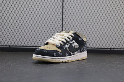 Travis Scott x Nike SB Dunk Low 