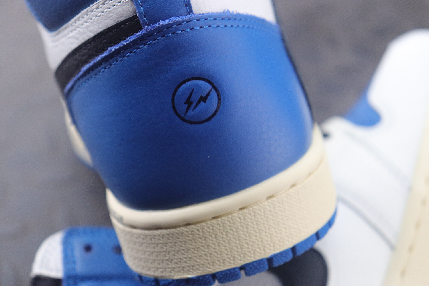 Travis Scott x fragment design x Air Jordan 1 High OG "Military Blue"