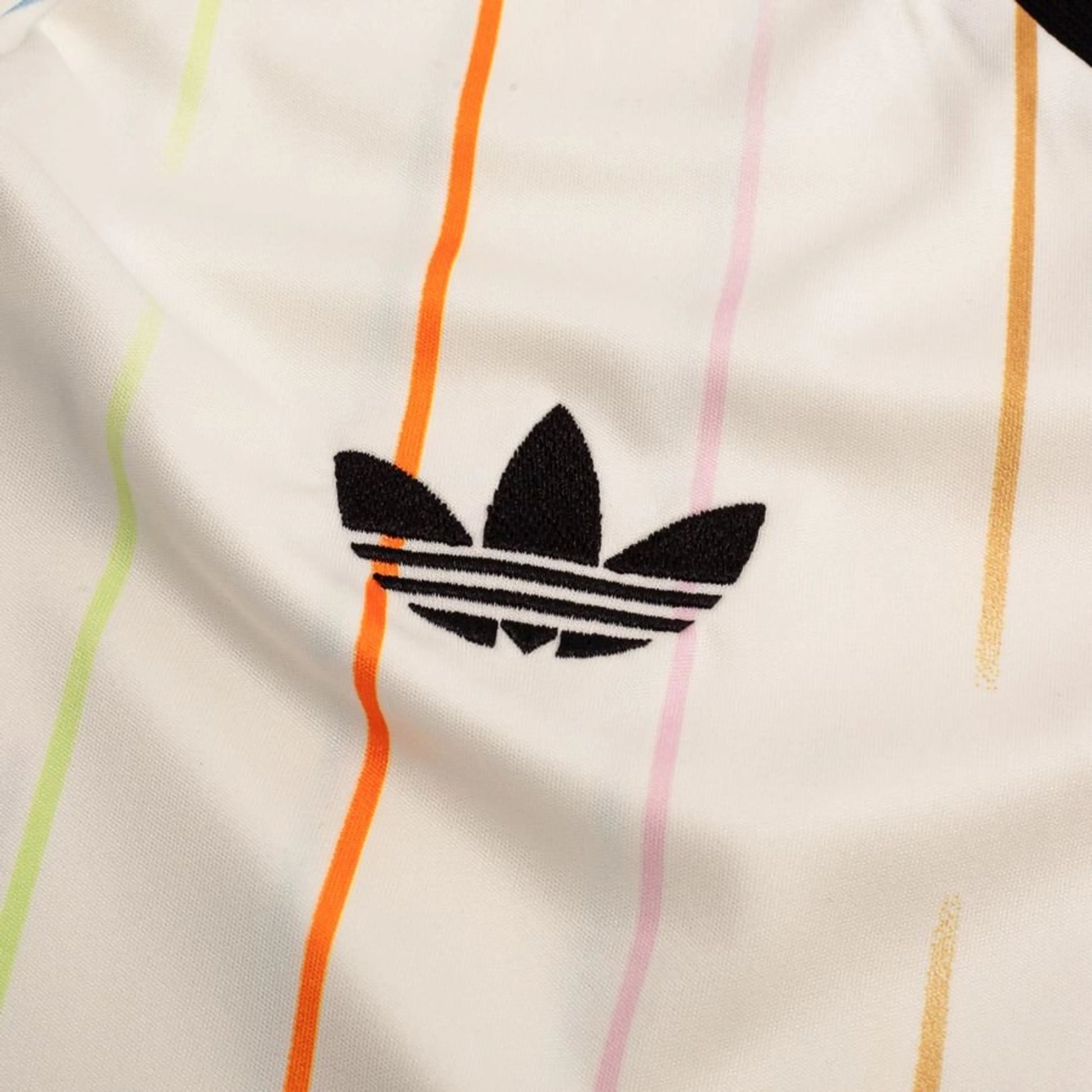 adidas logo view on the Japan World Cup 2026 Away Shirt