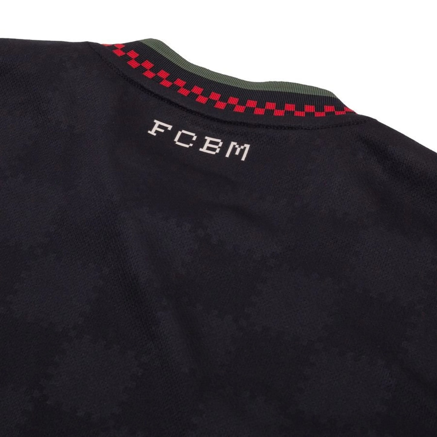 back neck view of the Adidas Bayern Munchen 2025/26 Third Black Jersey