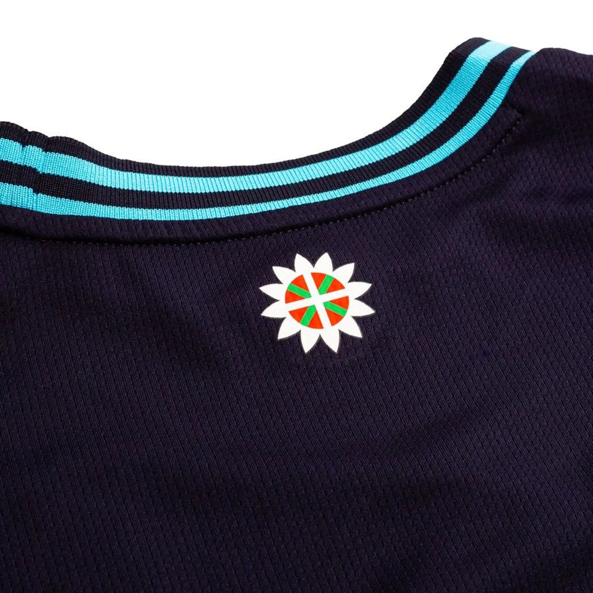 back neck view of the Castore Athletic Bilbao 2025/26 Away Navy Shirt