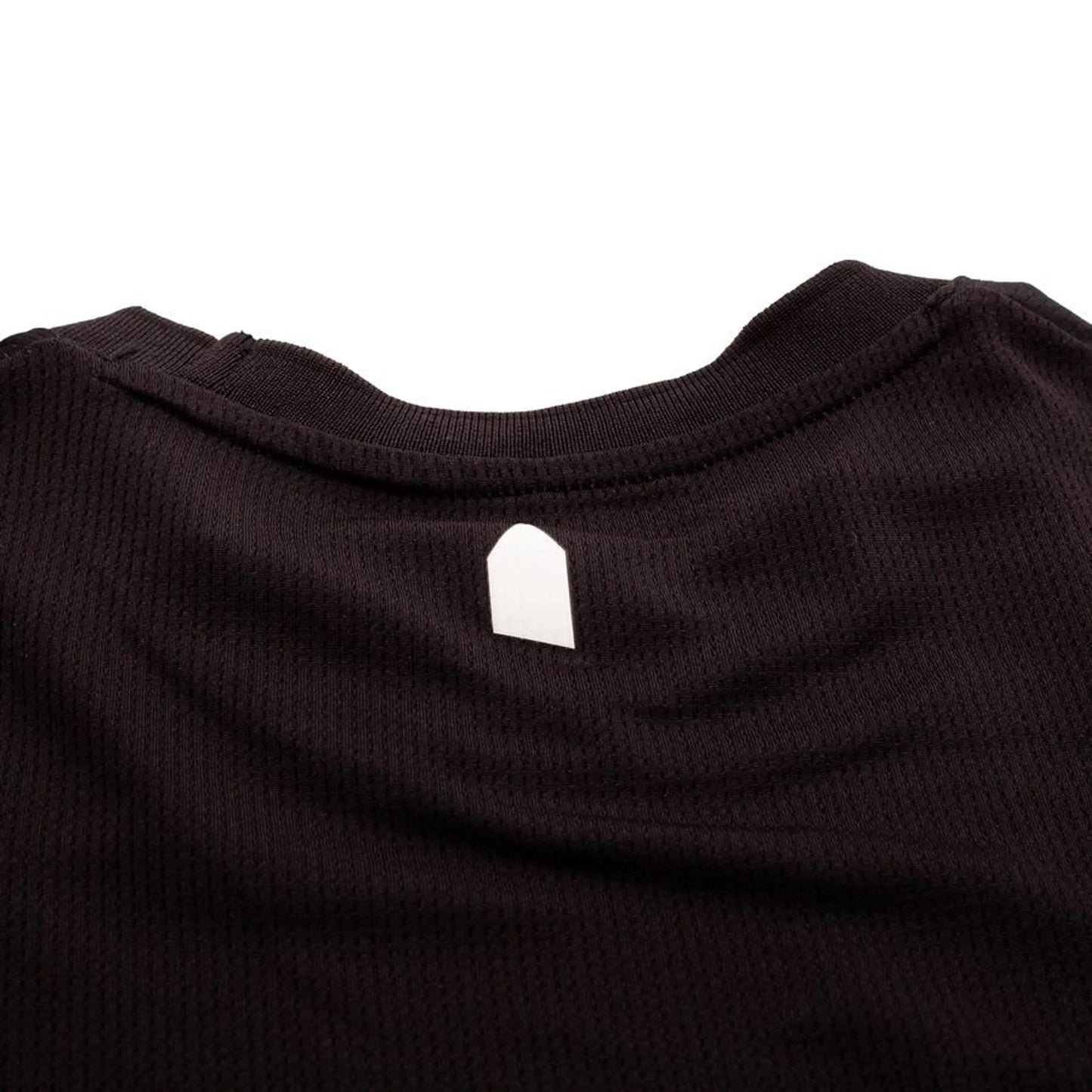 back neck view of the Castore Everton 2025/26 Third Black Shirt