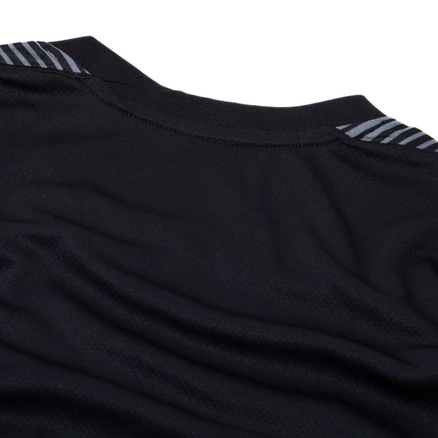 back neck view Nike Paris Saint-Germain 2025/26 Goalkeeper Long Sleeve Jersey