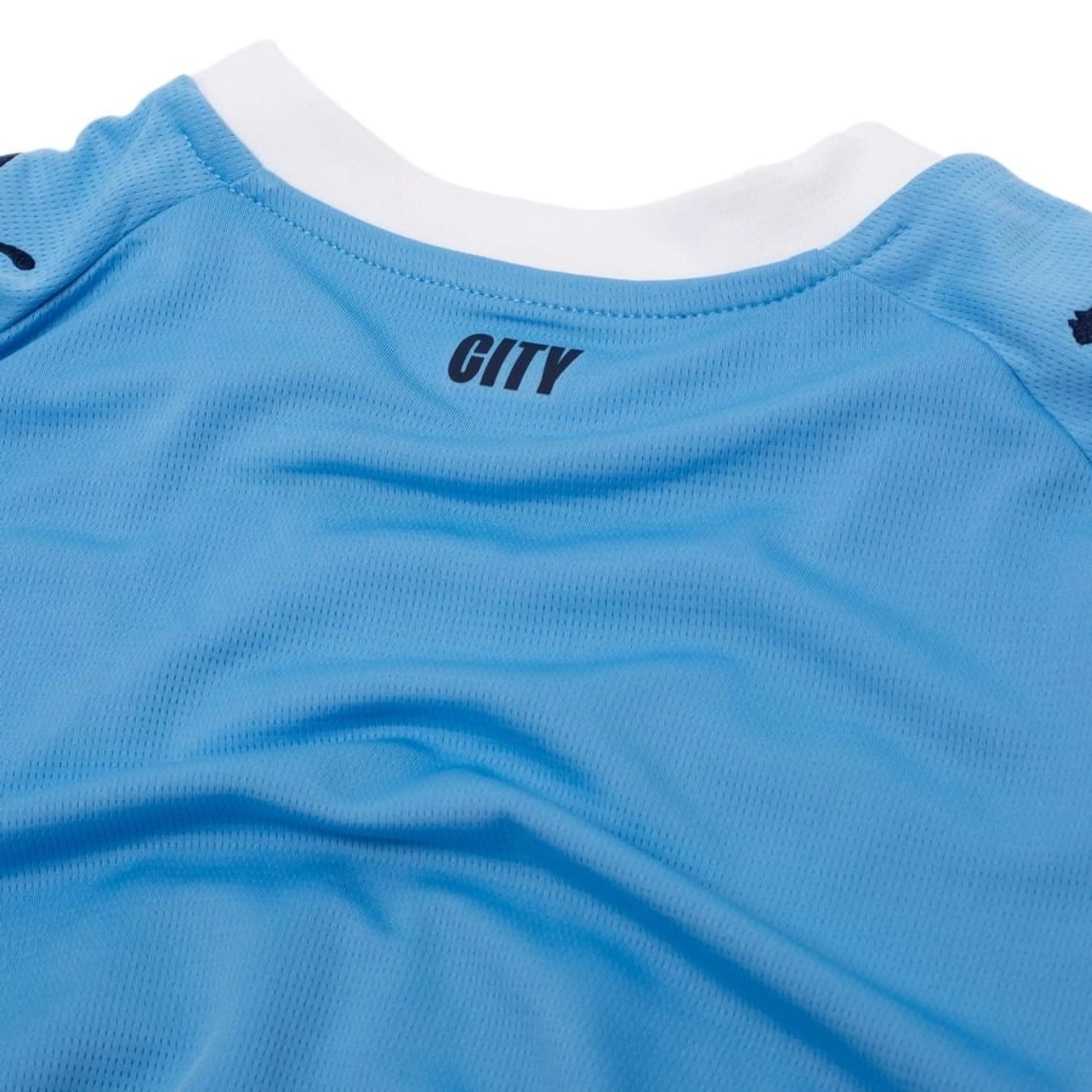 back neck view of the Puma Manchester City Home Shirt 2025/26 Women -  Blue/White