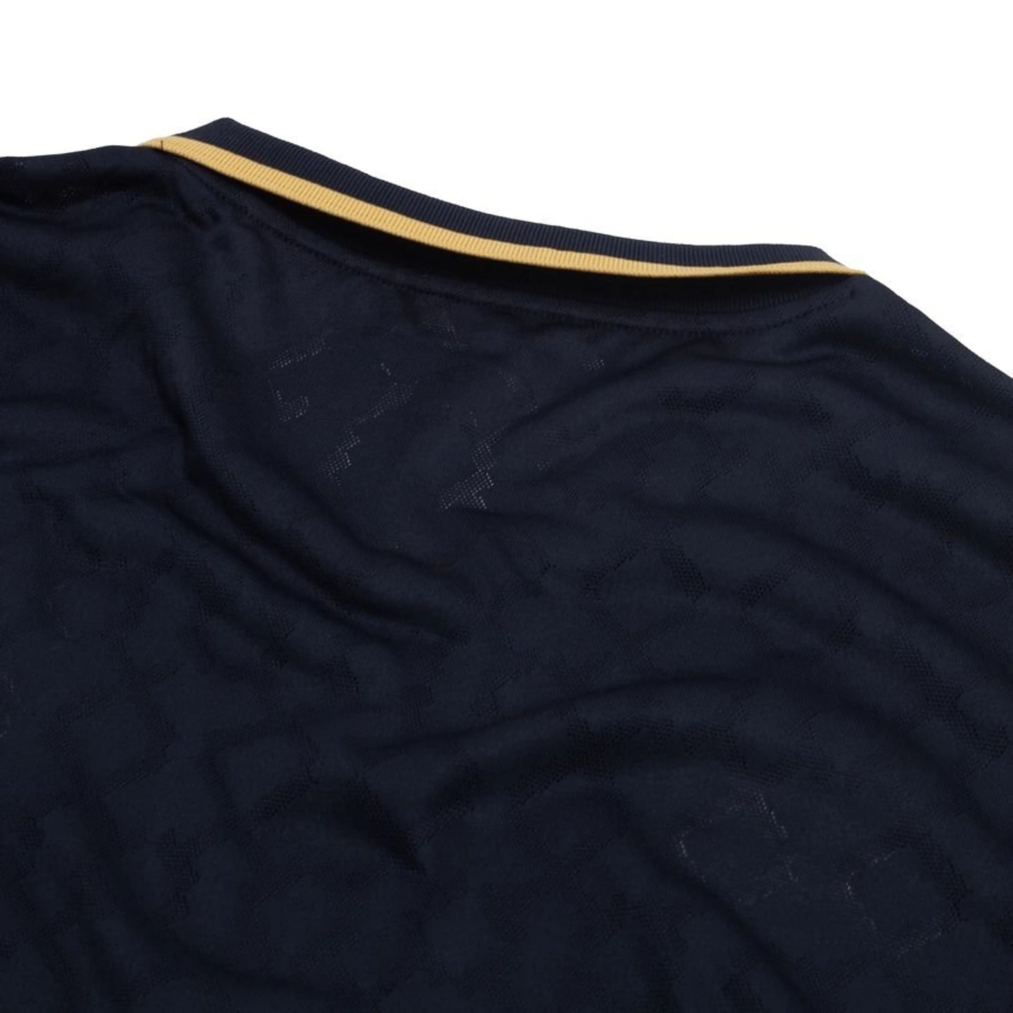 back neck view of the Umbro West Ham United 2025/26 Third Navy Shirt