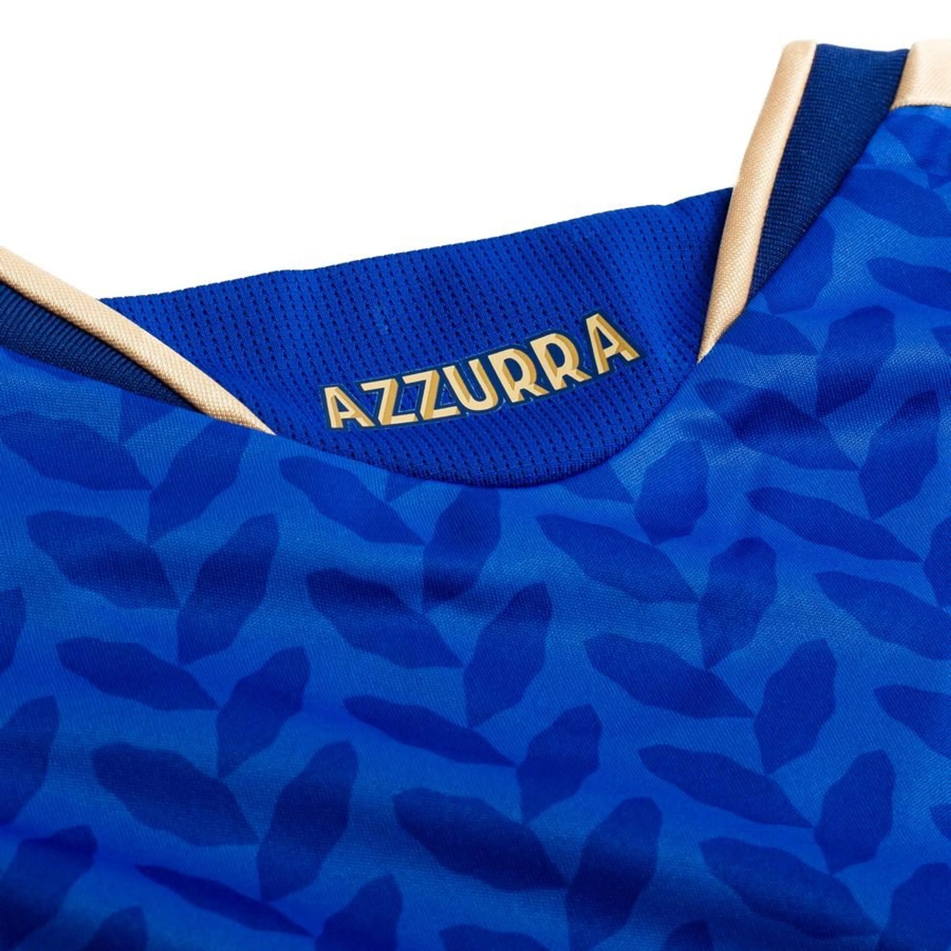 back neck view of the adidas Italy Home Shirt 2026/27 Women - Blue