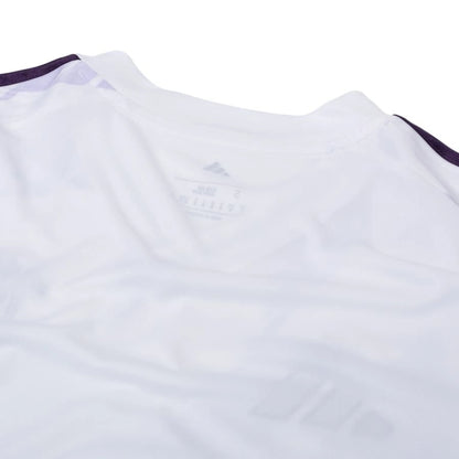 back neck view of the adidas Manchester United 2025/26 Away Shirt Long Sleeves
