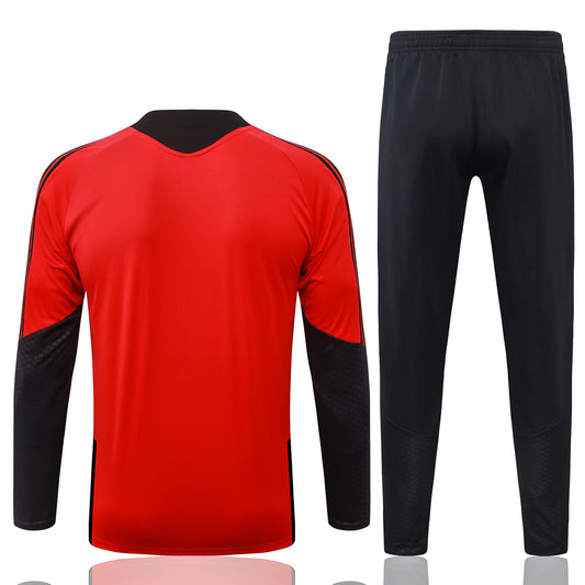 back view of the Adidas Manchester United 2026/27 Red/Black Quarter-Zip Soccer Tracksuit - AEROREADY Training Set