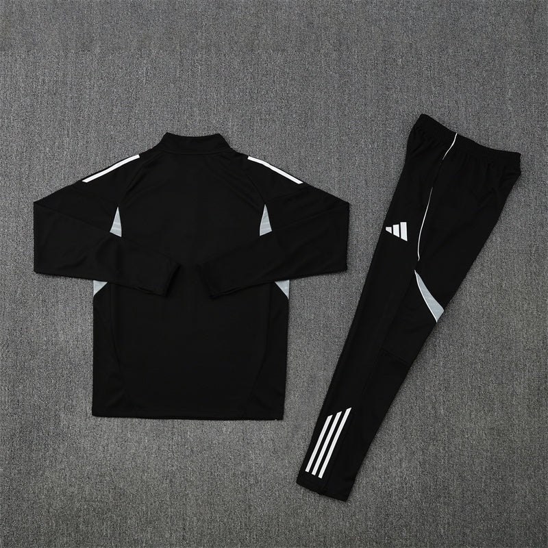 back view of the Argentina 25/26 Quarter-Zip Tracksuit full black